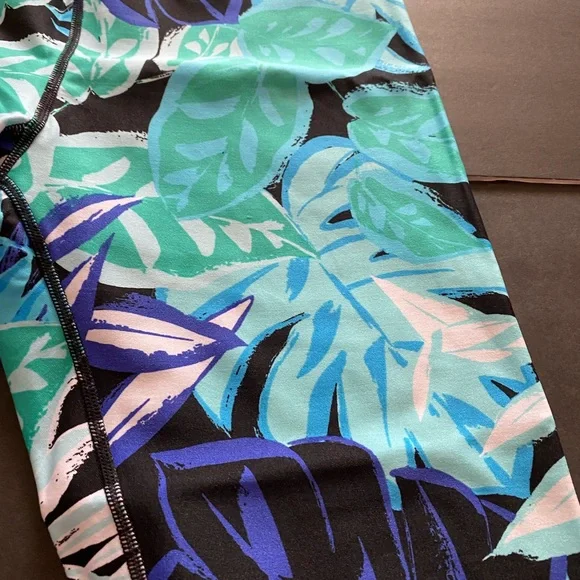 Calvin Klein Performance Gear Gym Yoga Colorful Sz Medium - Picture 4 of 4